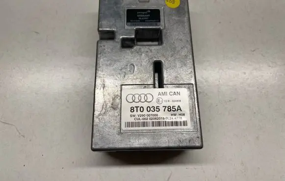 Audi Q5 SQ5 Head unit multimedia control 8T0035785A