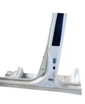Nissan Note (E12) Pillar (middle) 