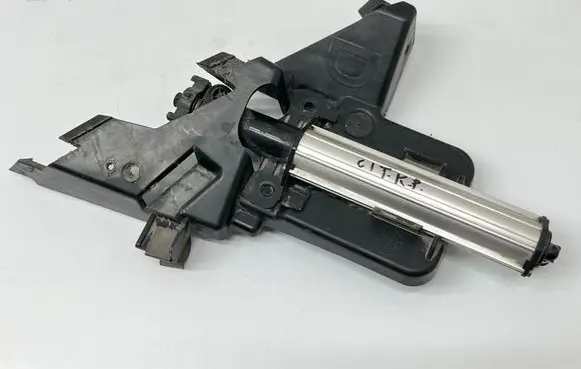 Headlight washer spray nozzle