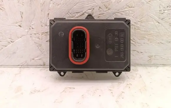 Audi A6 S6 C6 4F Headlight ballast module Xenon 4F0941329