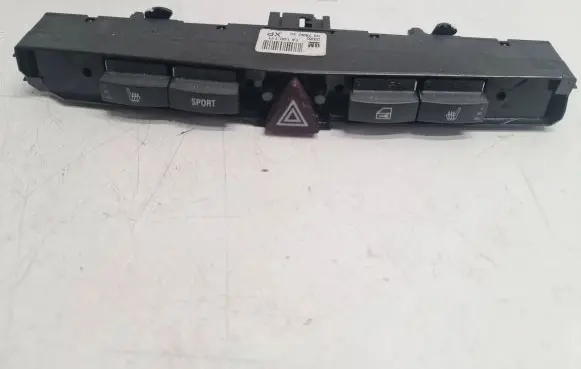 Opel Astra H Hazard light switch 13100111 03758030