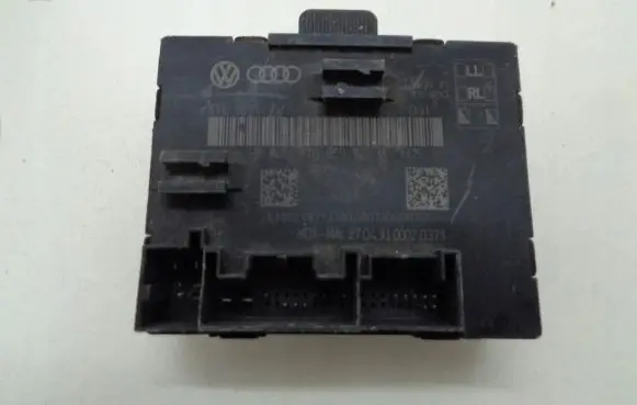 Audi A5 8T 8F Door control unit/module 8T0959795J