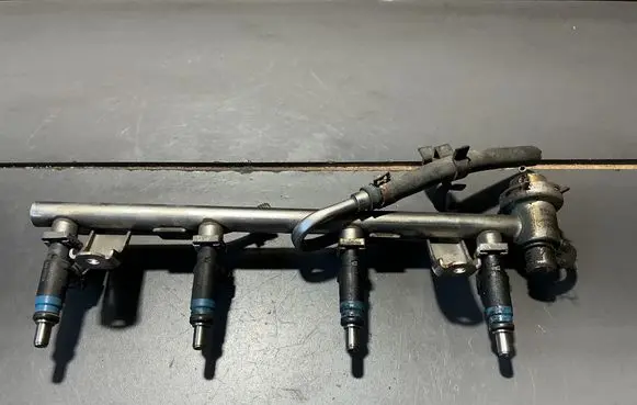 Audi A4 S4 B6 8E 8H Fuel main line pipe 