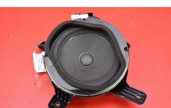 Hyundai Genesis Subwoofer speaker 963302M200