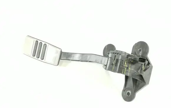 Ford Mustang VI Accelerator throttle pedal CR33-9F836-AB