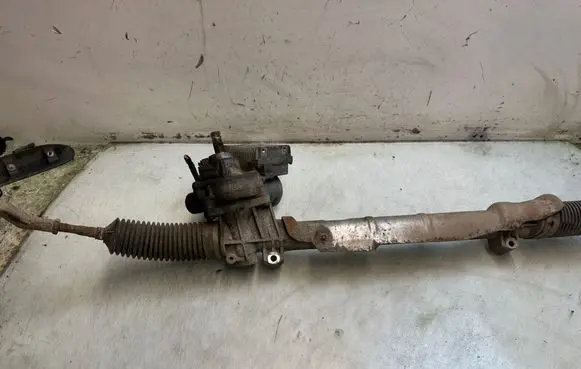 Mercedes-Benz B W245 Steering rack 16946021000