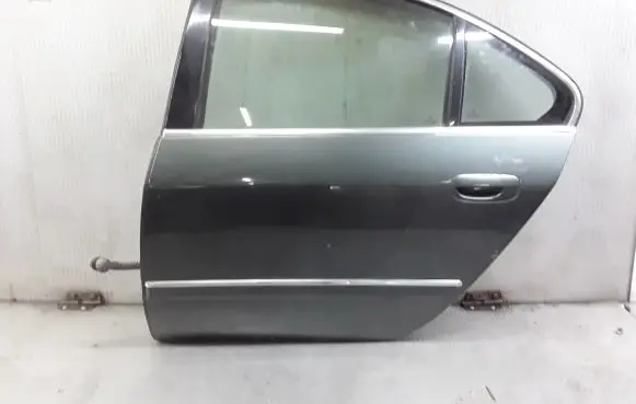 Peugeot 607 Rear door
