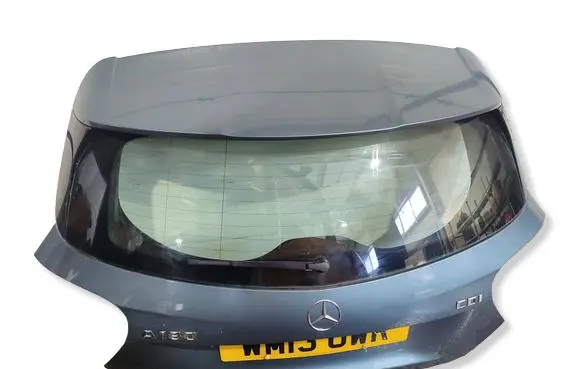 Mercedes-Benz A W176 Tailgate/trunk/boot lid 