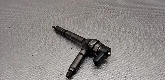 Opel Astra H Fuel injector 0445110118