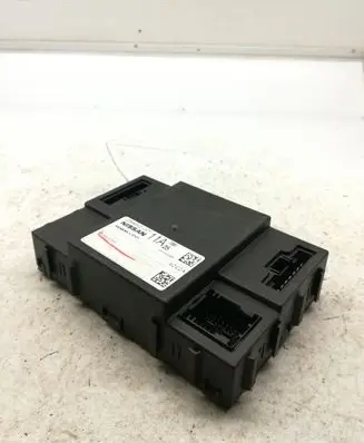 Nissan X-Trail T31 Comfort/convenience module 284B2JD11A