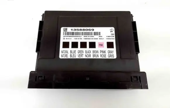 Opel Mokka Central body control module 13588069