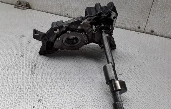 Oil pump