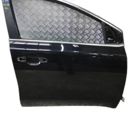 KIA Sportage Front door 