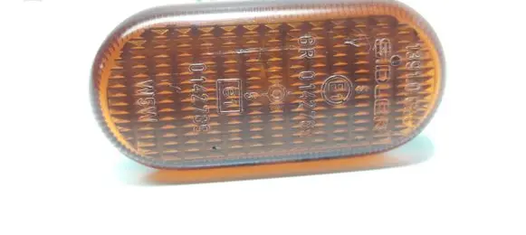 Renault Laguna I Front fender indicator light 0142789