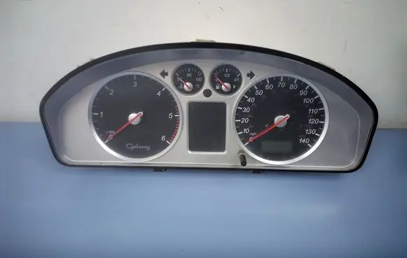 Ford Galaxy Speedometer (instrument cluster) 7M5920920S G750669H