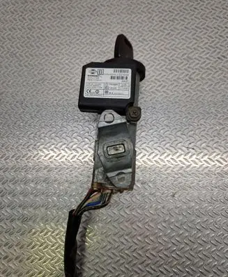 Nissan X-Trail T30 Ignition lock 28590C9902 5WK48042A