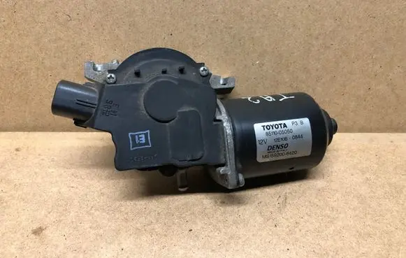 Toyota Avensis T250 Wiper motor 8511005050