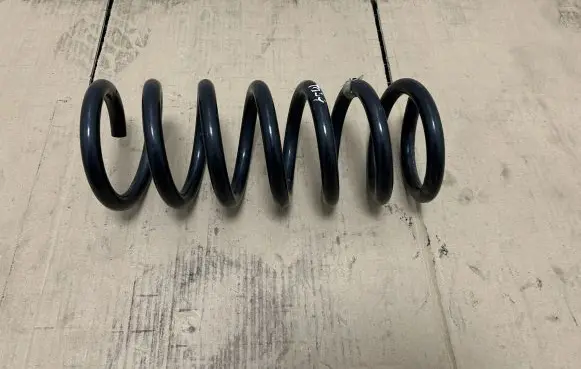 Ford Fusion Rear coil spring DG9C5560F1 C48PA21267319