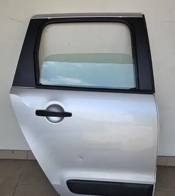 Citroen C3 Picasso Rear door