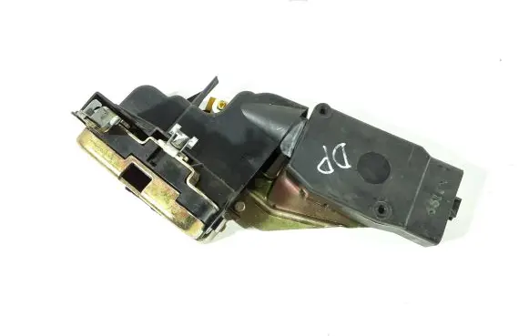 Mitsubishi Space Star Front door lock