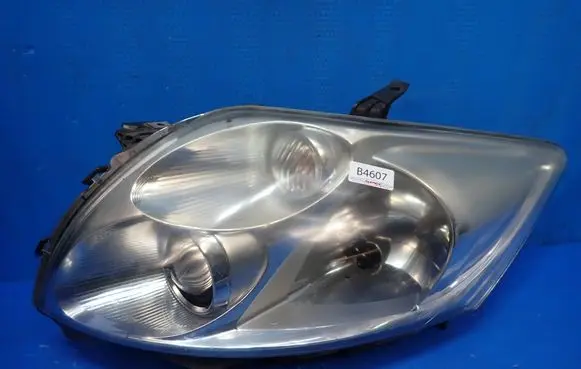 Toyota Auris 150 Headlight/headlamp