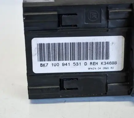 Skoda Fabia Mk2 (5J) Light switch 1U0941531D