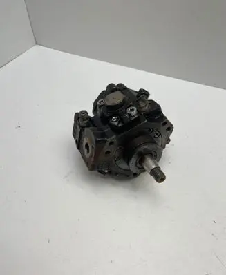 Fuel injection high pressure pump