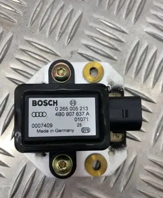 Audi A4 S4 B5 8D ESP acceleration yaw rate sensor 0265005213 0007409