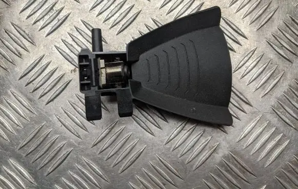 BMW i3 Camera control unit module 9458740 643385771C 191621367