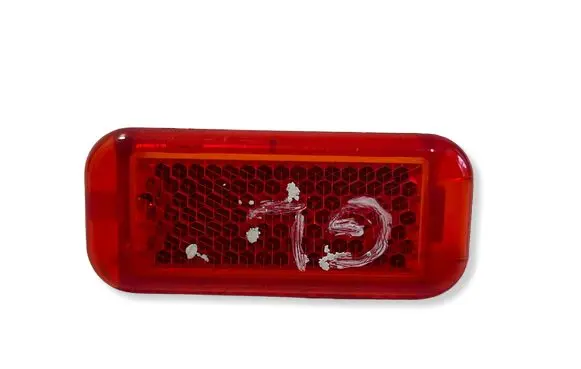 Audi Q3 8U Rear door interior light 8P0947412