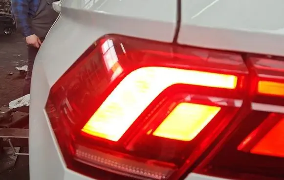 Volkswagen Tiguan Rear/tail lights 5NA945095D IMPRK1552534
