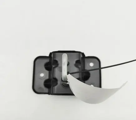 BMW XM Engine bonnet/hood lock/latch loop/hook 9451350