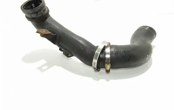 Toyota Auris 150 Intercooler air channel guide 173620R030