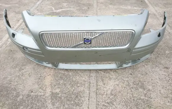 Volvo V50 Front bumper 4B02010697069