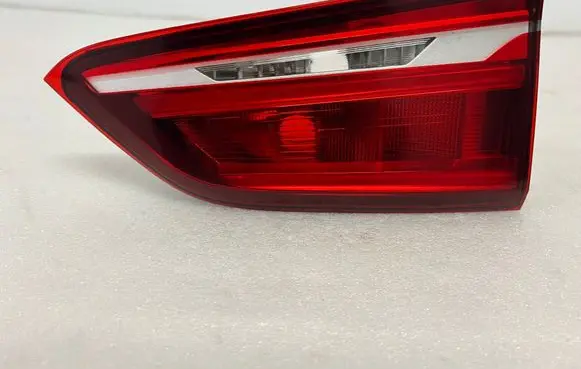 BMW X1 F48 F49 Tailgate rear/tail lights 7350698 F03580000S 735069818