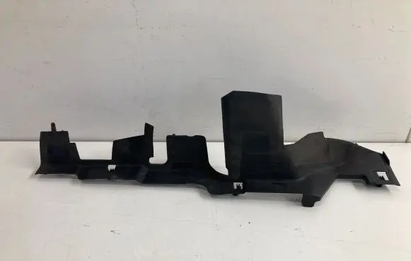 Volkswagen Touran II Intercooler air guide/duct channel 1T0121284D