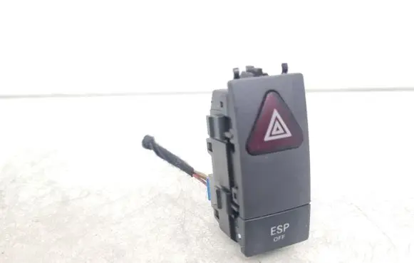 Mercedes-Benz C W204 Hazard light switch 2049051600