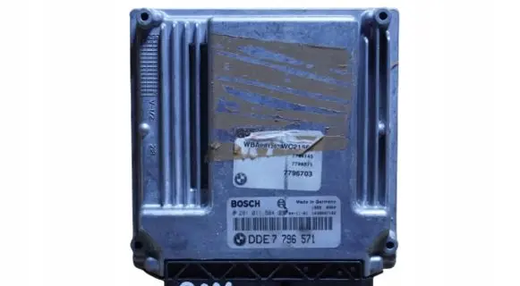 BMW X3 E83 Engine control unit/module 7796571