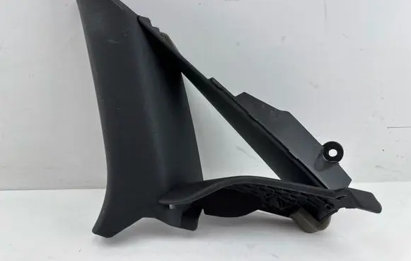 Audi A3 S3 8V (C) pillar trim 8V5867288