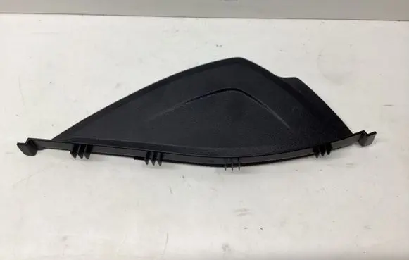 BMW 4 F32 F33 Dashboard side end trim 17397510