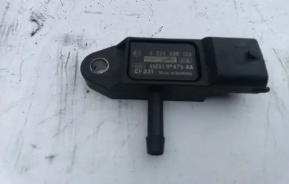 Ford Focus Air pressure sensor 4M519F479AA