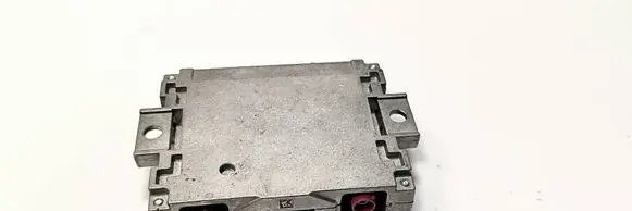 Audi A8 S8 D5 Aerial antenna amplifier 4N0035456