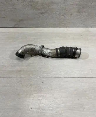 BMW 3 E90 E91 Intercooler hose/pipe 7795304 1188AAL0GE 2105071404