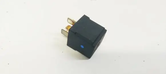 Chrysler Grand Voyager IV Other relay 04727370AA