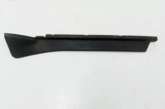 Land Rover Defender Side skirt rear trim L8B2-28116-A