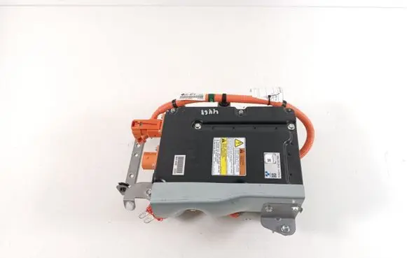 Mitsubishi Eclipse Cross Voltage converter inverter 9461A092