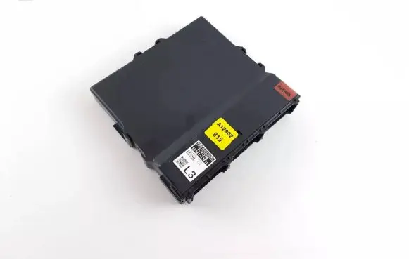 Toyota Prius (XW50) Engine control unit/module 8998147470 2850003492