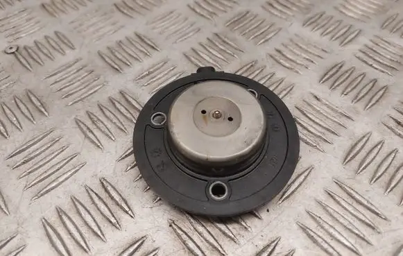 Audi Q3 F3 Camshaft vanos timing valve 06L109259D