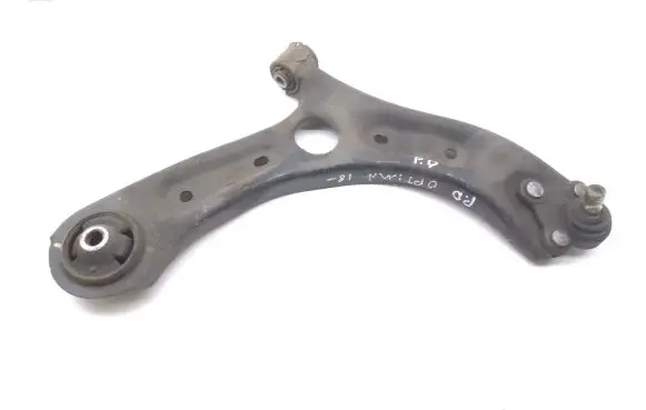 KIA Optima Front lower control arm/wishbone