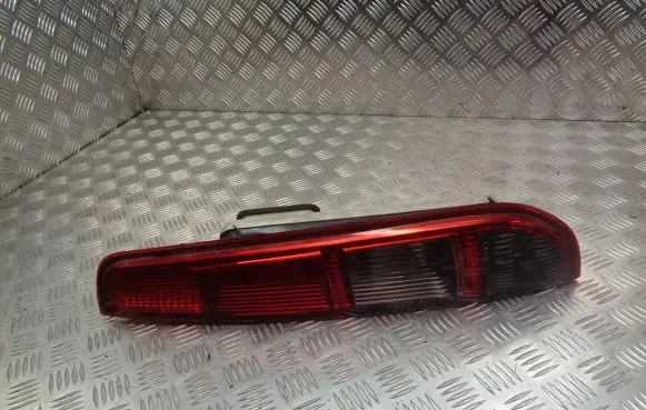 Ford Focus Rear/tail lights 4M51-13404-F